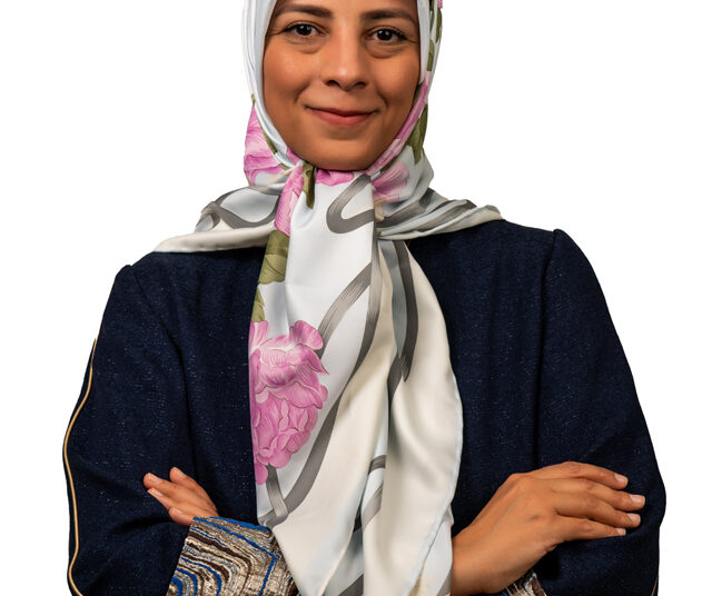 دکتر شکارچی دندان پزشک خیابان دولت